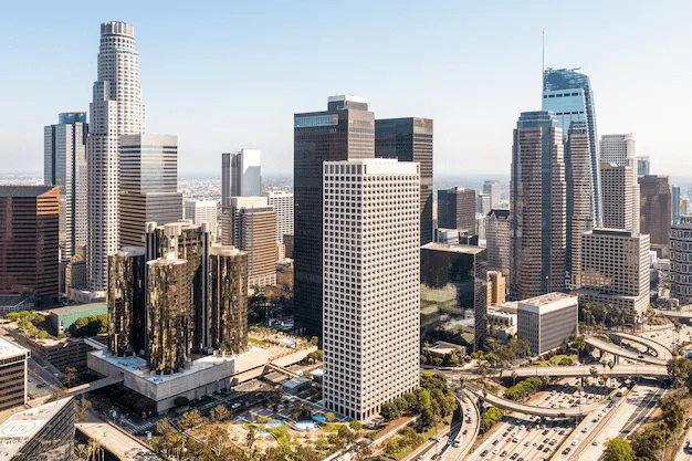 How to invest in real estate in 2025